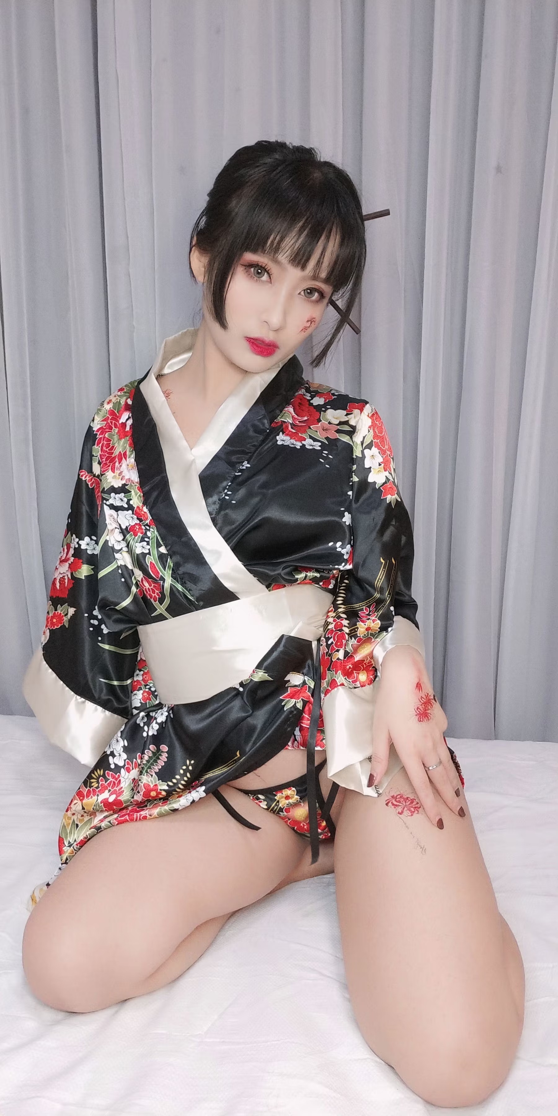 Đêm BDSM Leksaker Trói Roi Sướng