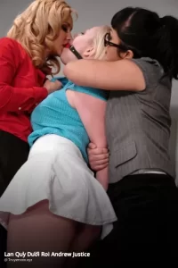 Lan Quỳ Dưới Roi Andrew Justice